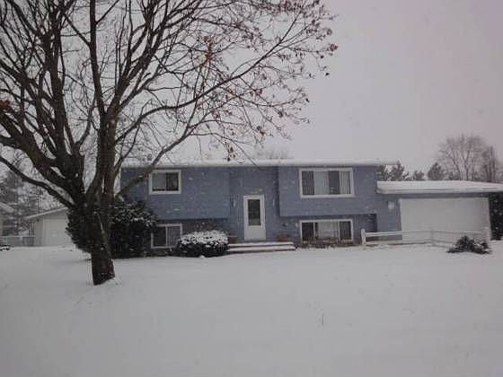 1st image of 3122 S Oakhill Ave