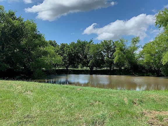 3rd image of 4312 County Road 703