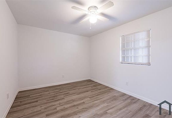 5th image of 3601 6th St S #1