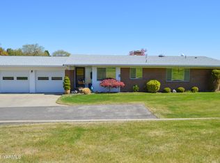 3904 W Lincoln Ave, Yakima, WA 98902