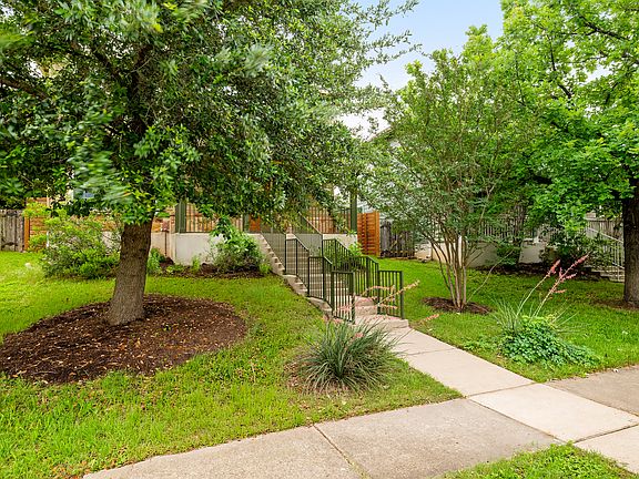 4th image of 6013 Perlita Dr
