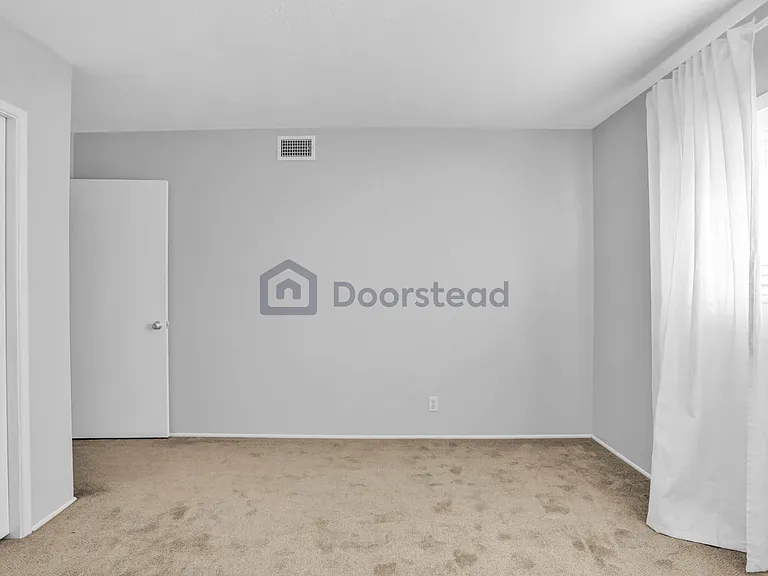 5103 W 7th St #B — Photo 45