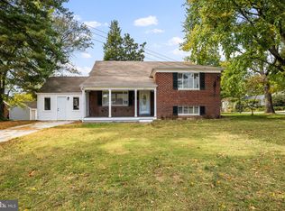 6910 Essex Ave, Springfield, VA 22150