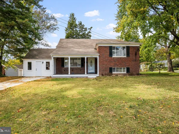 6910 Essex Ave, Springfield, VA 22150