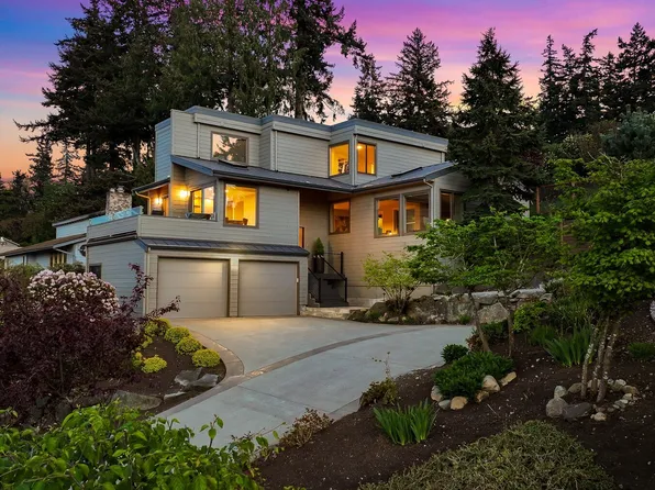 220 Bayside Road, Bellingham, WA 98225