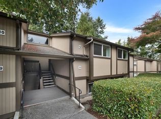 4727 176th Street SW #J12, Lynnwood, WA 98037