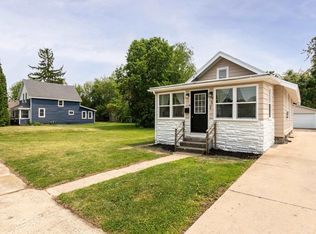 932 Washburn St, Beloit, WI 53511