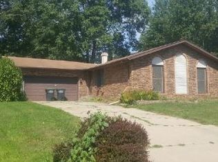 2870 Carmen St, Portage, IN 46368