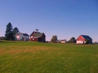 103 Vannah Rd, Nobleboro, ME 04555