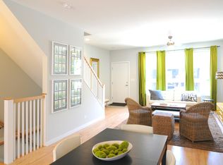 1922 N Springfield Ave, Chicago, IL 60647