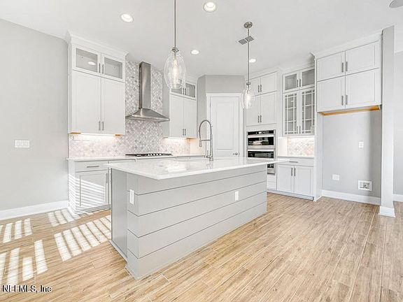 3rd image of 692 Rum Runner Way St