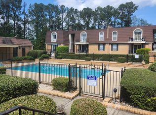 169 Old Montgomery Hwy APT A, Vestavia Hills, AL 35216