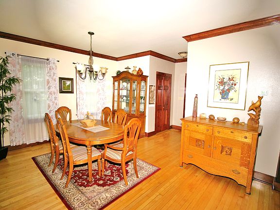 dining room maple floors!