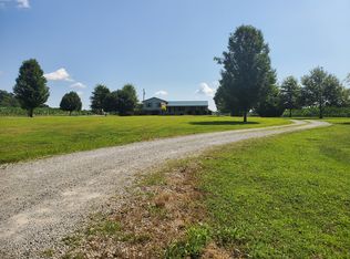 5690 Fishermans Wharf Ln, Hillsboro, OH 45133
