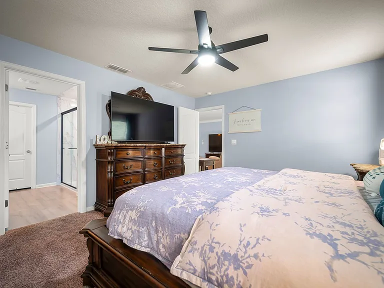 6092 Bucking Bronco Dr — Photo 20