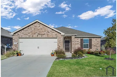 1109 Ainsley Ln Photo 1
