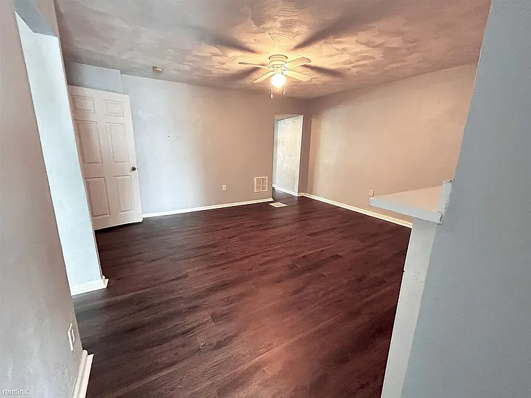Office/Bonus Room