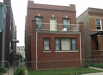 1st image of 4739 N Sawyer Ave