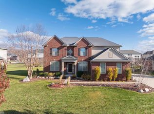 53716 Huron Dr, Chesterfield, MI 48051