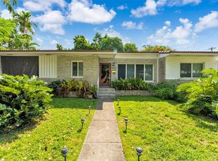 3965 SW 60th Ct, Miami, FL 33155