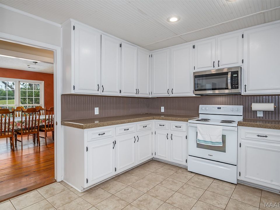 19th image of 11286 Old Pike Rd