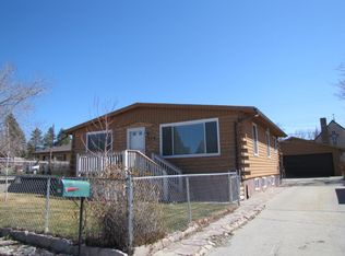 229 4th Ave, Newcastle, WY 82701