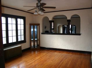 417 E 89th St, Chicago Ridge, IL 60619