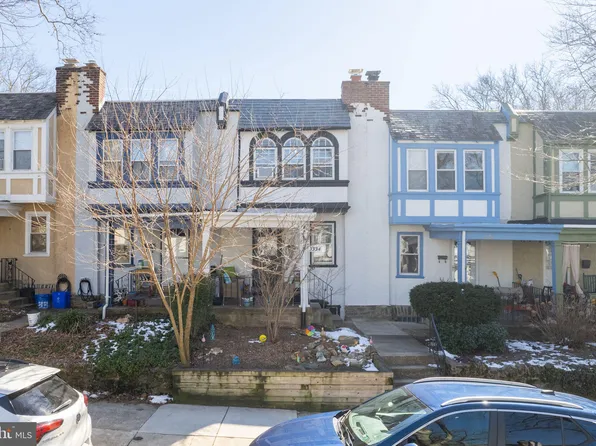 3334 Ainslie St, Philadelphia, PA 19129