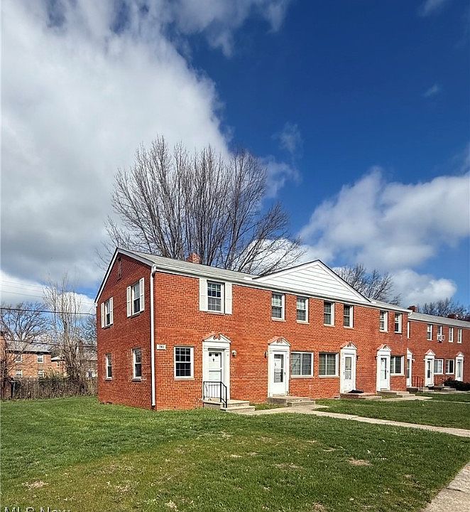 1st image of 421 Kenwood Dr #A-1