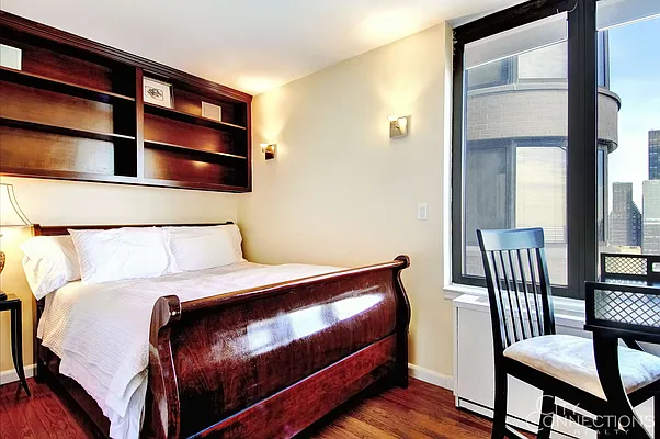 Sold by City Connections Realty | media 7