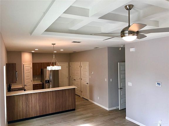 3rd image of 3801 Tinsley Ave APT 1