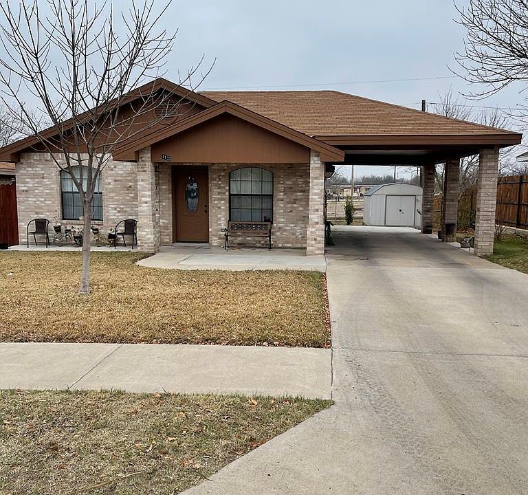 1st image of 1132 Lazar Dr