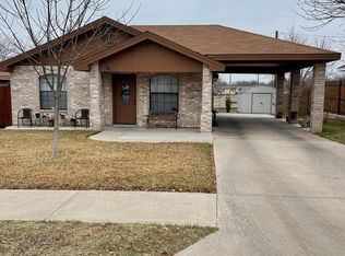 1132 Lazar Dr, Eagle Pass, TX 78852
