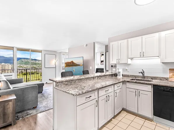 2452 Tusitala St Ph 9, Honolulu, HI 96815