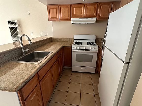 2nd image of 1227 Euclid St APT 6