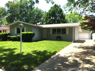 1833 Albert St, Springfield, IL 62702