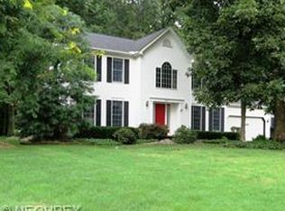 327 Deer Creek Trl, Cortland, OH