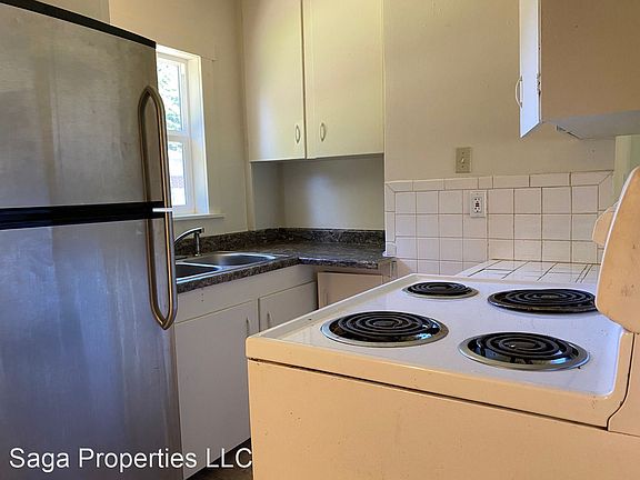 2nd image of 5004 190th St SW #8819064