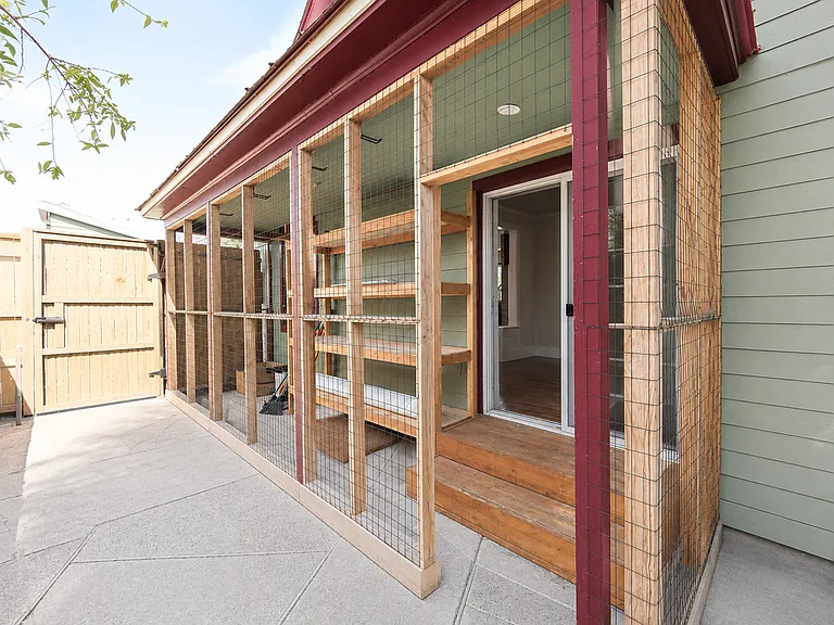 146 NW Jefferson Pl — Photo 35