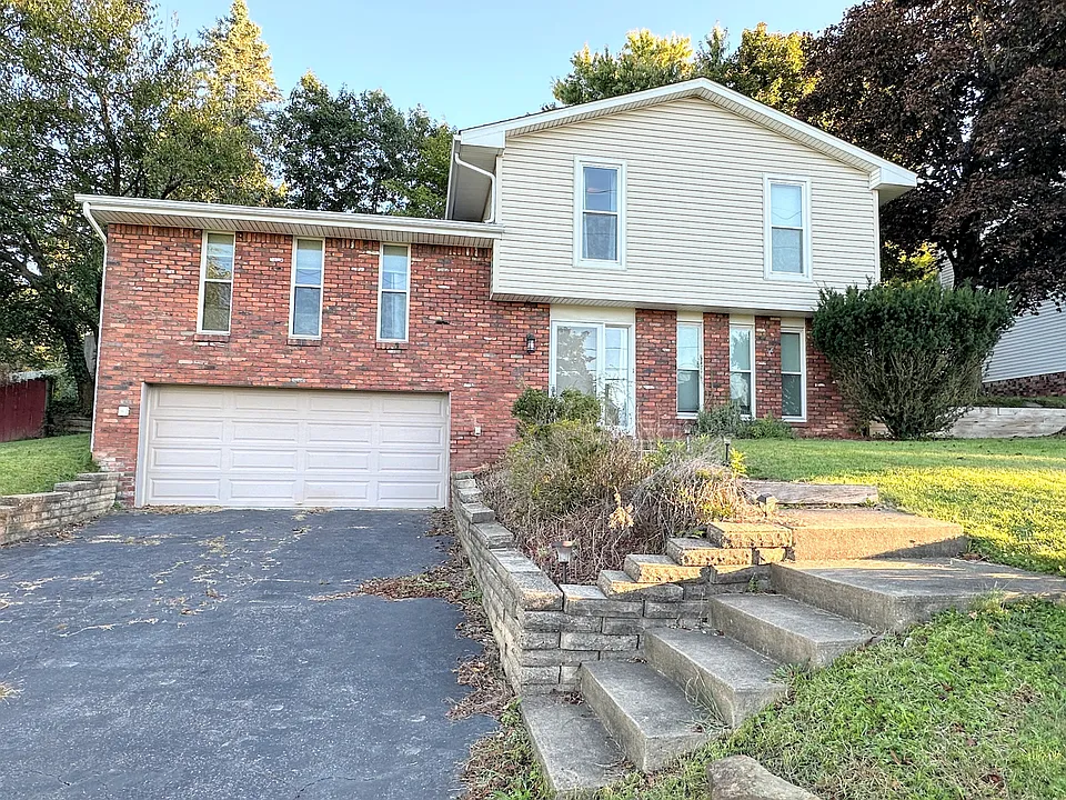238 Mohican Ave