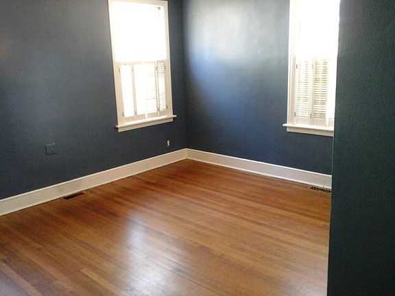 4th image of 2435 Kingsley Dr