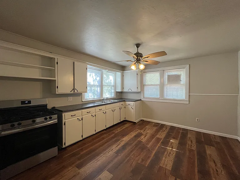 Large kitchen/dining room