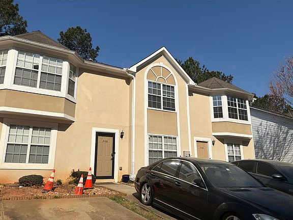 3rd image of 3106 Fields Dr