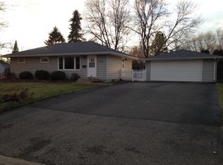 11208 Rich Rd, Bloomington, MN 55437