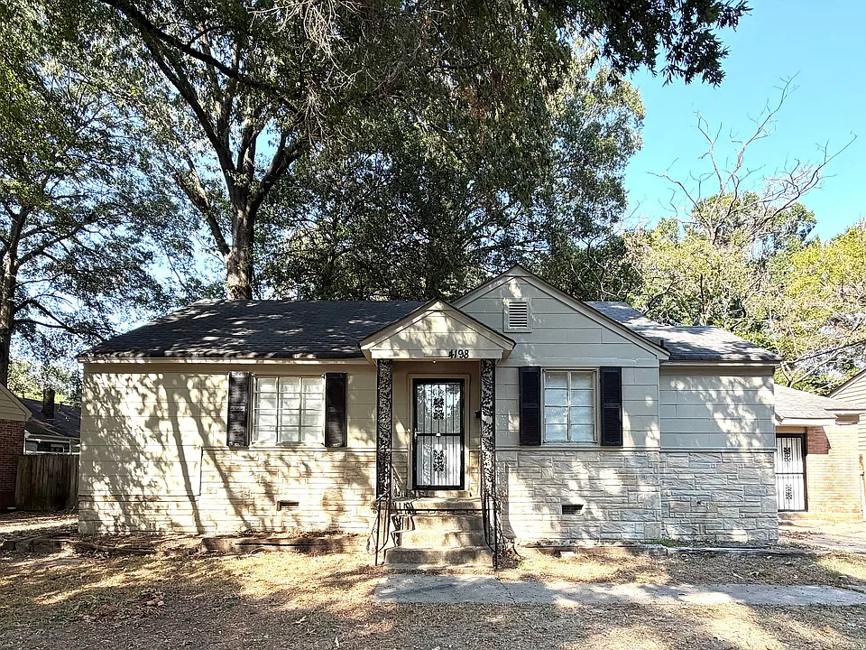 4198 Atwood Ave