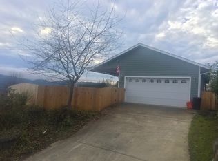 760 NE Ventura St, Roseburg, OR 97470
