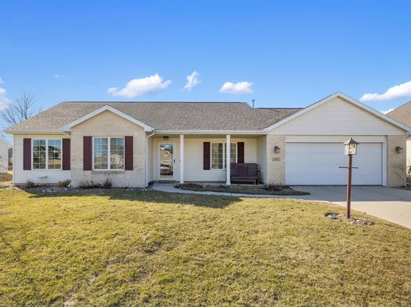 686 Puttman Pl, Roanoke, IN 46783