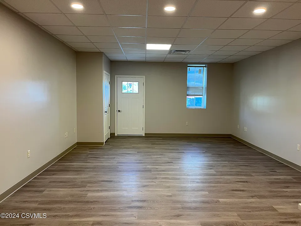 145 School St #403-404