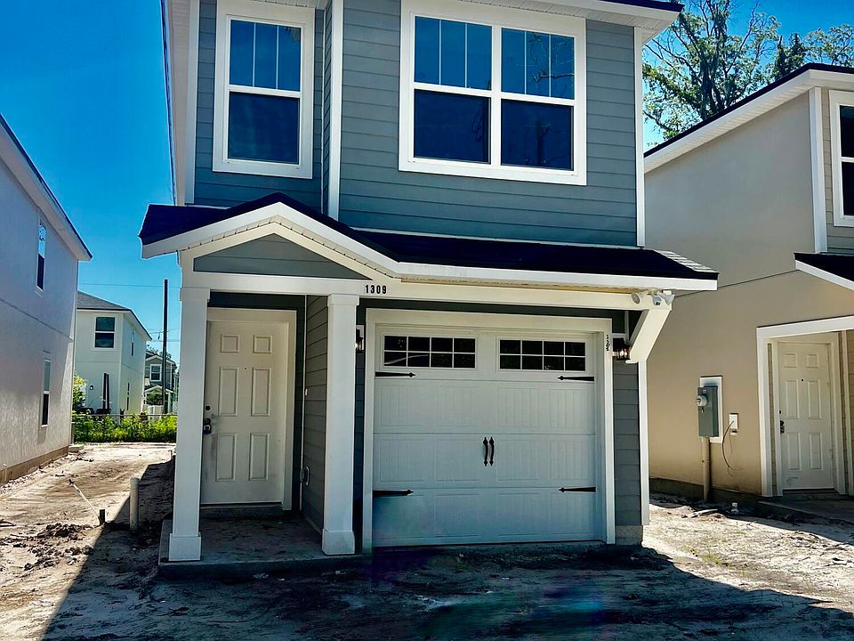 1st image of 1309 PANGOLA Drive