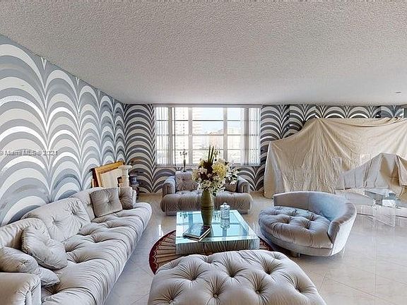 5th image of 301 174th St APT 1012